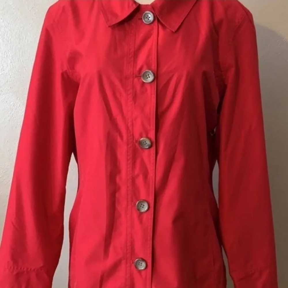 CLASSIC RED TRENCH by Lands End. SIZE M (10-12)